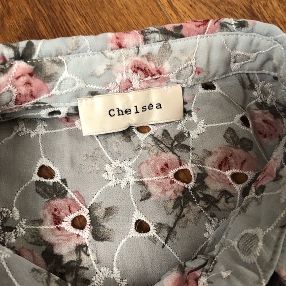 Floral Cottagecore Eyelet Blouse - Picture 6 of 6